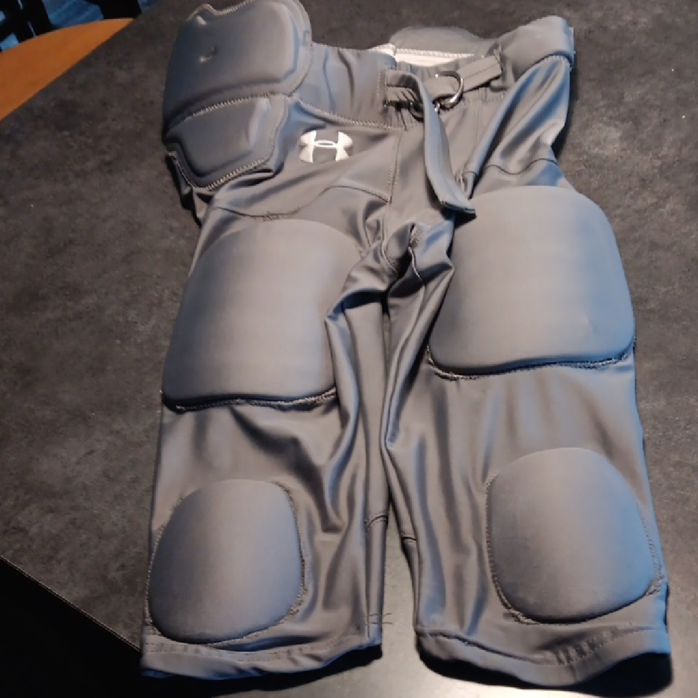 Under Armour Gray Padded Kids Bottoms